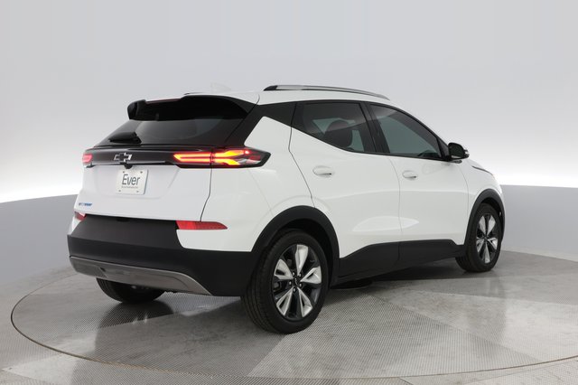 2022 Chevrolet Bolt EUV — photo 9 of 31
