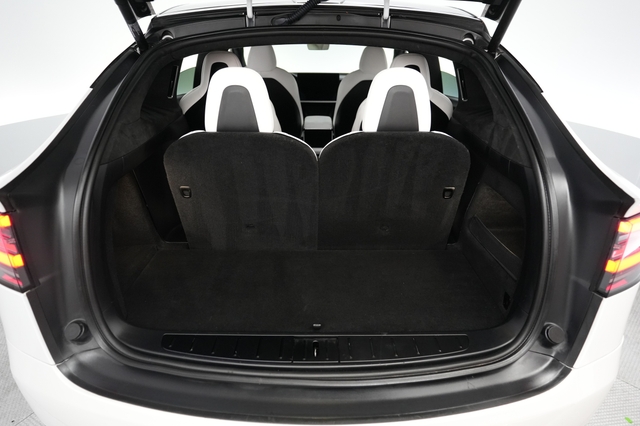 2022 Tesla Model X