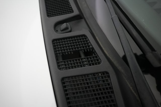 2022 Ford F-150 Lightning — photo 20 of 23