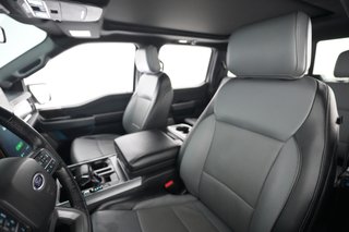 2022 Ford F-150 Lightning — photo 3 of 18