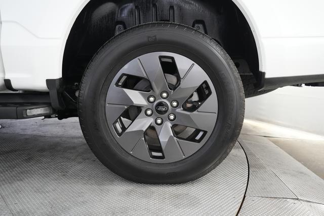 2022 Ford F-150 Lightning