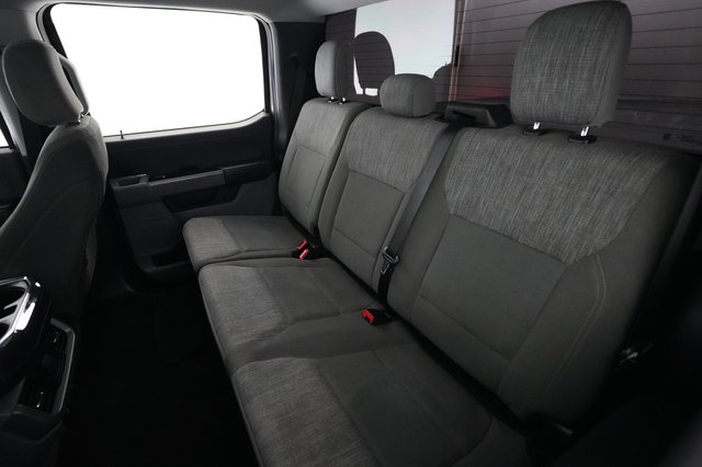2022 Ford F-150 Lightning — photo 13 of 16