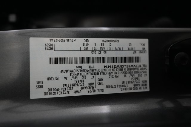 2022 Ford F-150 Lightning — photo 16 of 16