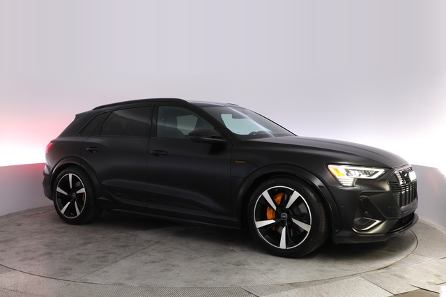 2022 Audi e-tron S