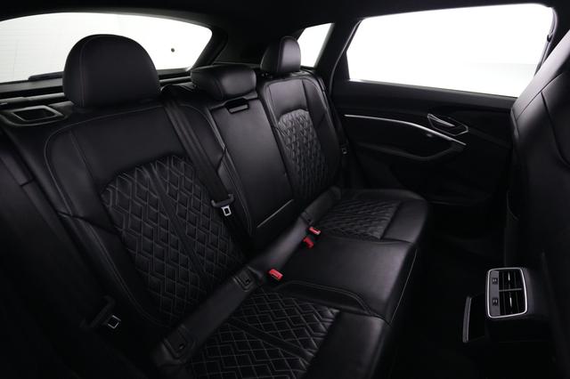 2022 Audi e-tron S