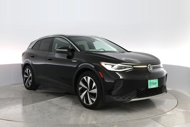 2021 Volkswagen ID.4 — photo 8 of 36
