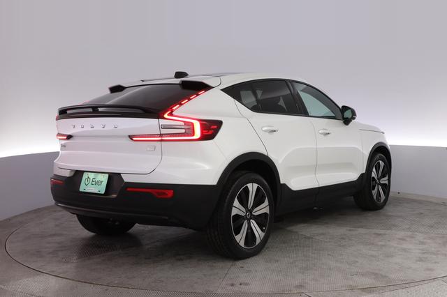 2023 Volvo C40 Recharge