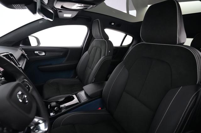2023 Volvo C40 Recharge