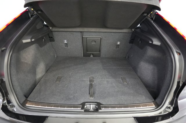 2023 Volvo C40 Recharge — photo 6 of 23