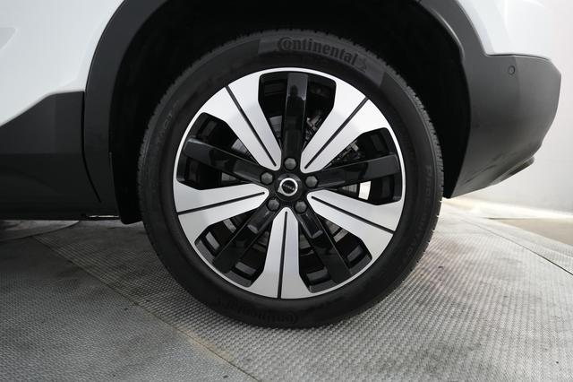 2023 Volvo C40 Recharge — photo 7 of 24