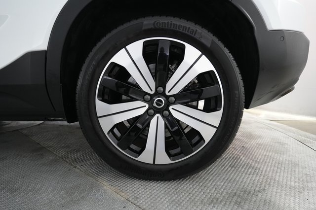 2023 Volvo C40 Recharge — photo 7 of 24