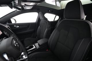 2023 Volvo C40 Recharge — photo 3 of 24