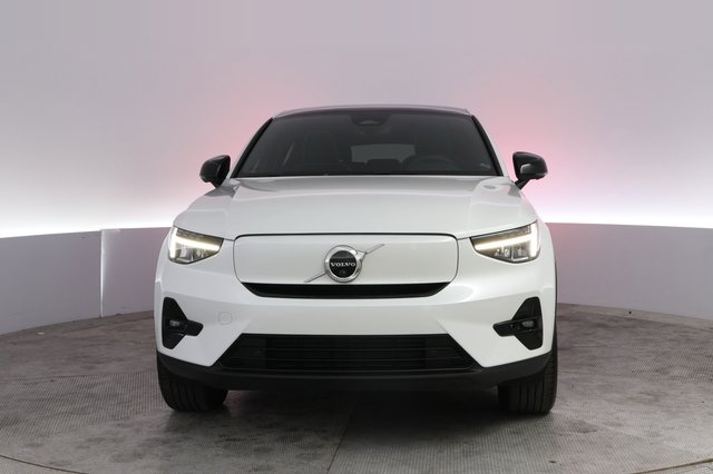2023 Volvo C40 Recharge — photo 9 of 24