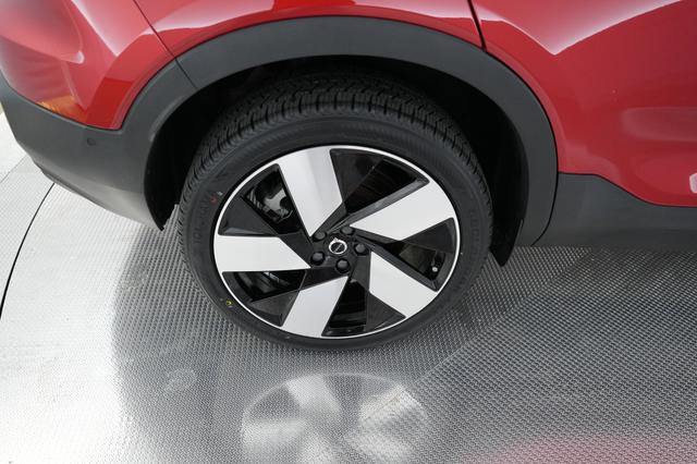 2023 Volvo C40 Recharge