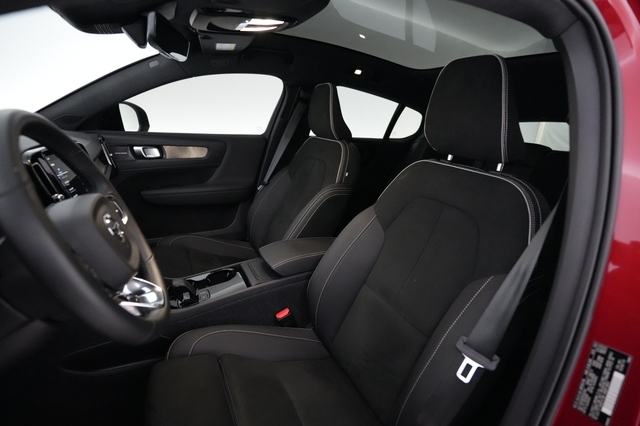 2023 Volvo C40 Recharge