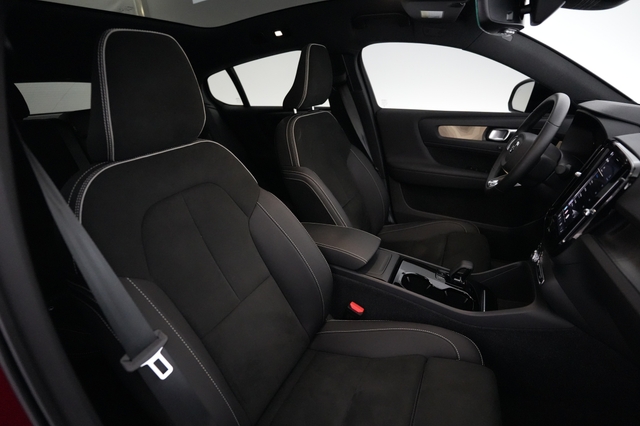 2023 Volvo C40 Recharge