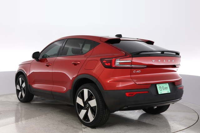 2023 Volvo C40 Recharge