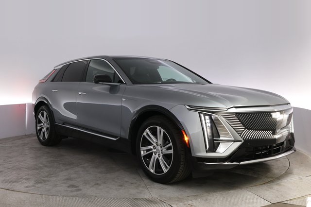 2024 Cadillac Lyriq — photo 10 of 21
