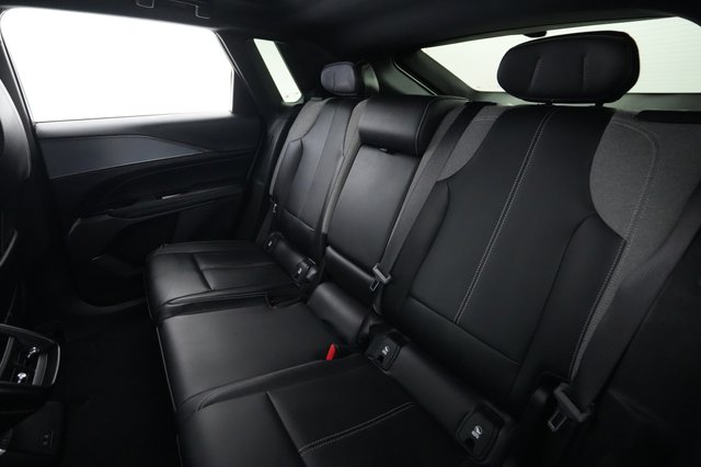2024 Cadillac Lyriq — photo 19 of 21