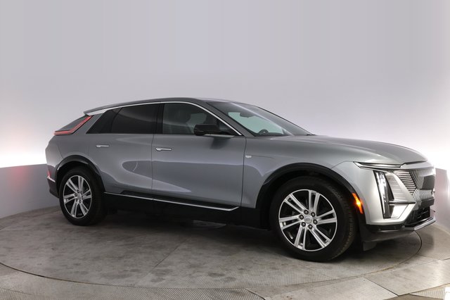 2024 Cadillac Lyriq — photo 11 of 21