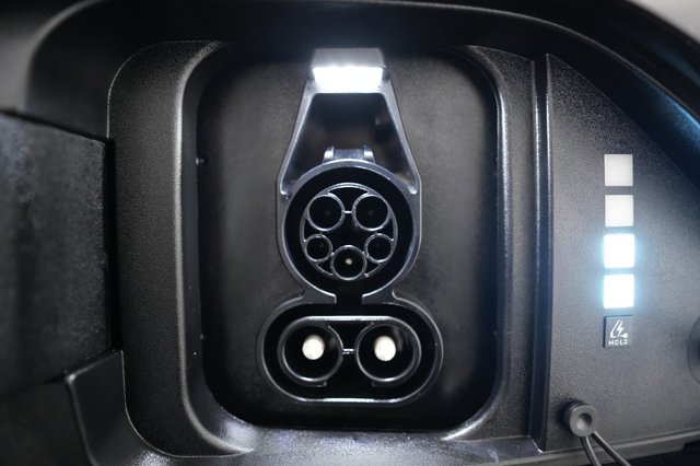2024 Hyundai Kona Electric — photo 8 of 22
