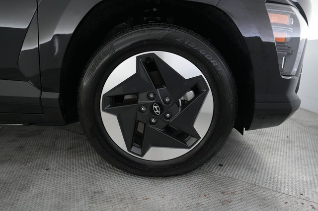 2024 Hyundai Kona Electric — photo 16 of 22