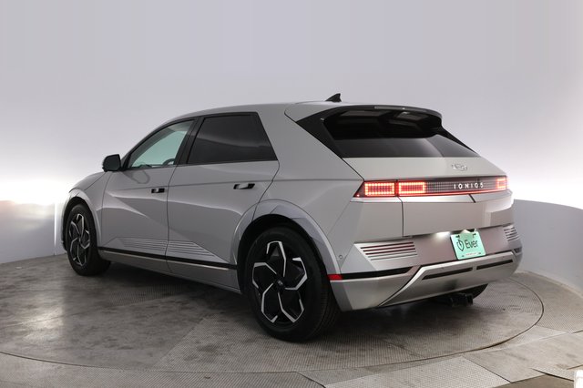 2024 Hyundai IONIQ 5 — photo 13 of 28