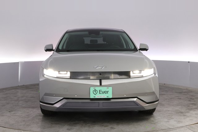 2024 Hyundai IONIQ 5 — photo 9 of 28