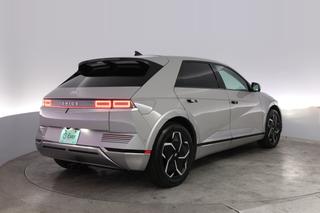 2024 Hyundai IONIQ 5 — photo 2 of 28