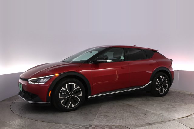 2024 Kia EV6 — photo 14 of 22