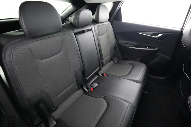 2024 Kia EV6 — photo 4 of 22