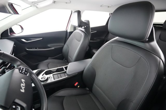 2024 Kia EV6 — photo 3 of 22