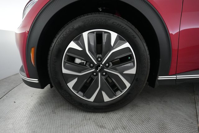 2024 Kia EV6 — photo 15 of 22