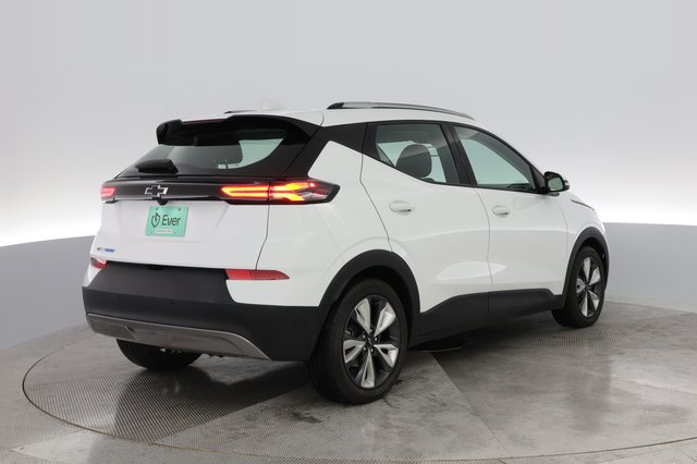 2022 Chevrolet Bolt EUV — photo 9 of 29