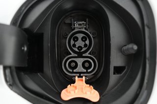 2022 Chevrolet Bolt EUV — photo 22 of 29