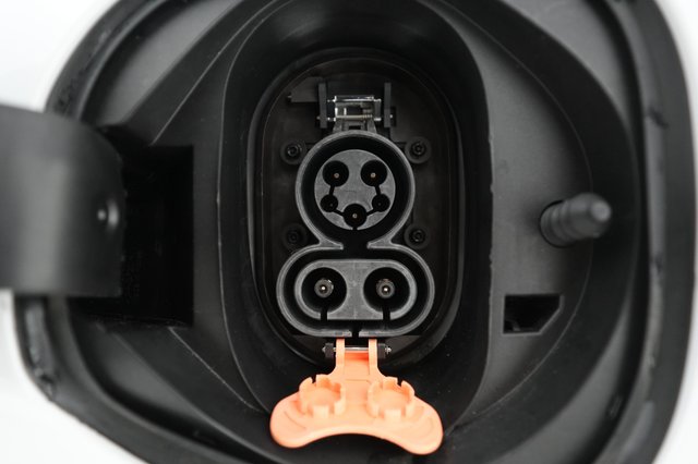 2022 Chevrolet Bolt EUV — photo 22 of 29