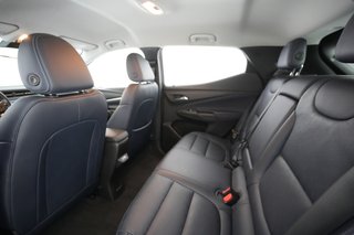 2022 Chevrolet Bolt EUV — photo 18 of 29