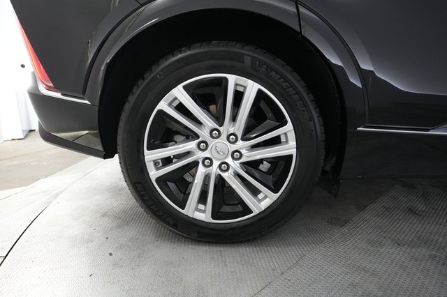 2024 Cadillac Lyriq — photo 16 of 23