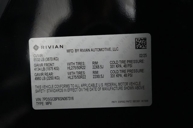 2025 Rivian R1S — photo 24 of 24