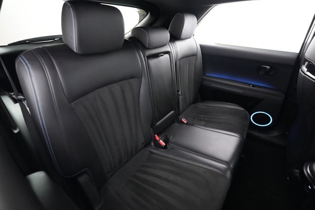 2025 Hyundai IONIQ 5 — photo 4 of 22