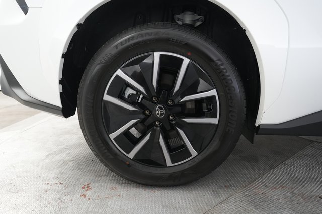 2026 Toyota bZ — photo 17 of 20