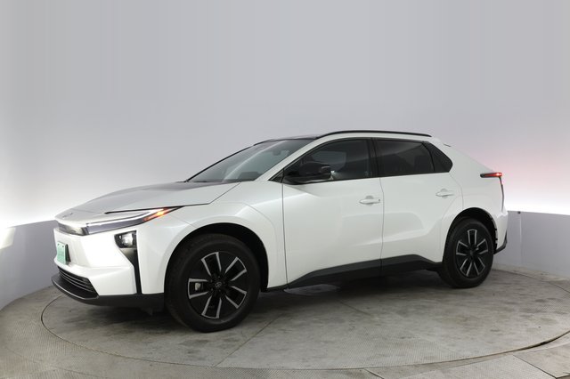 2026 Toyota bZ — photo 14 of 20