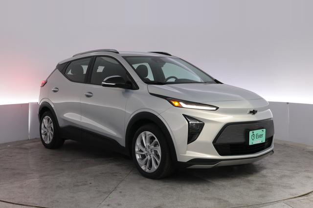 2022 Chevrolet Bolt EUV — photo 10 of 21