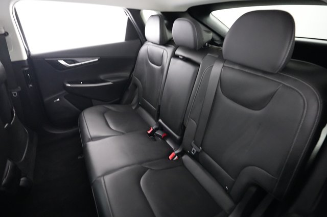 2022 Kia EV6 — photo 19 of 27