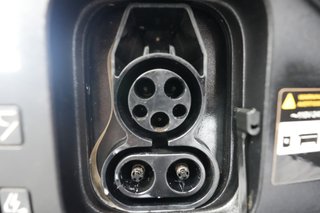 2022 Kia EV6 — photo 8 of 27