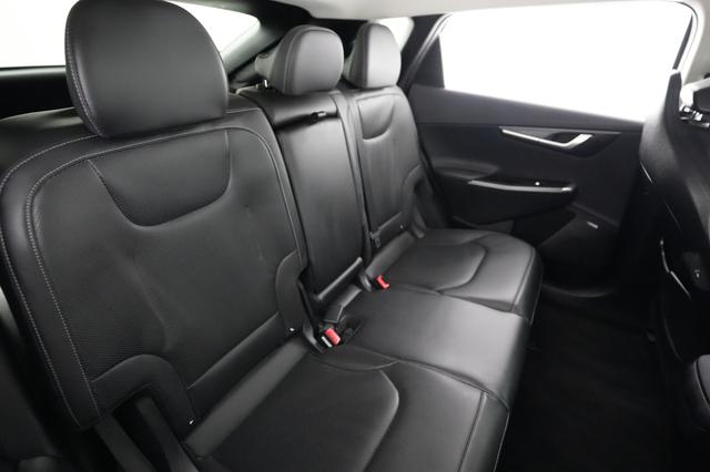 2022 Kia EV6 — photo 4 of 27