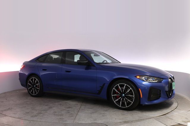 2023 BMW i4 — photo 11 of 20