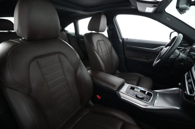 2023 BMW i4 — photo 18 of 20