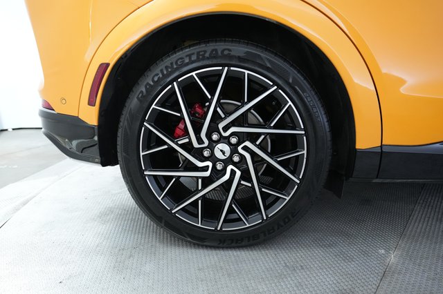 2023 Ford Mustang Mach-E — photo 17 of 26