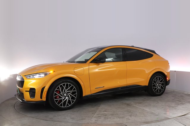 2023 Ford Mustang Mach-E — photo 14 of 26